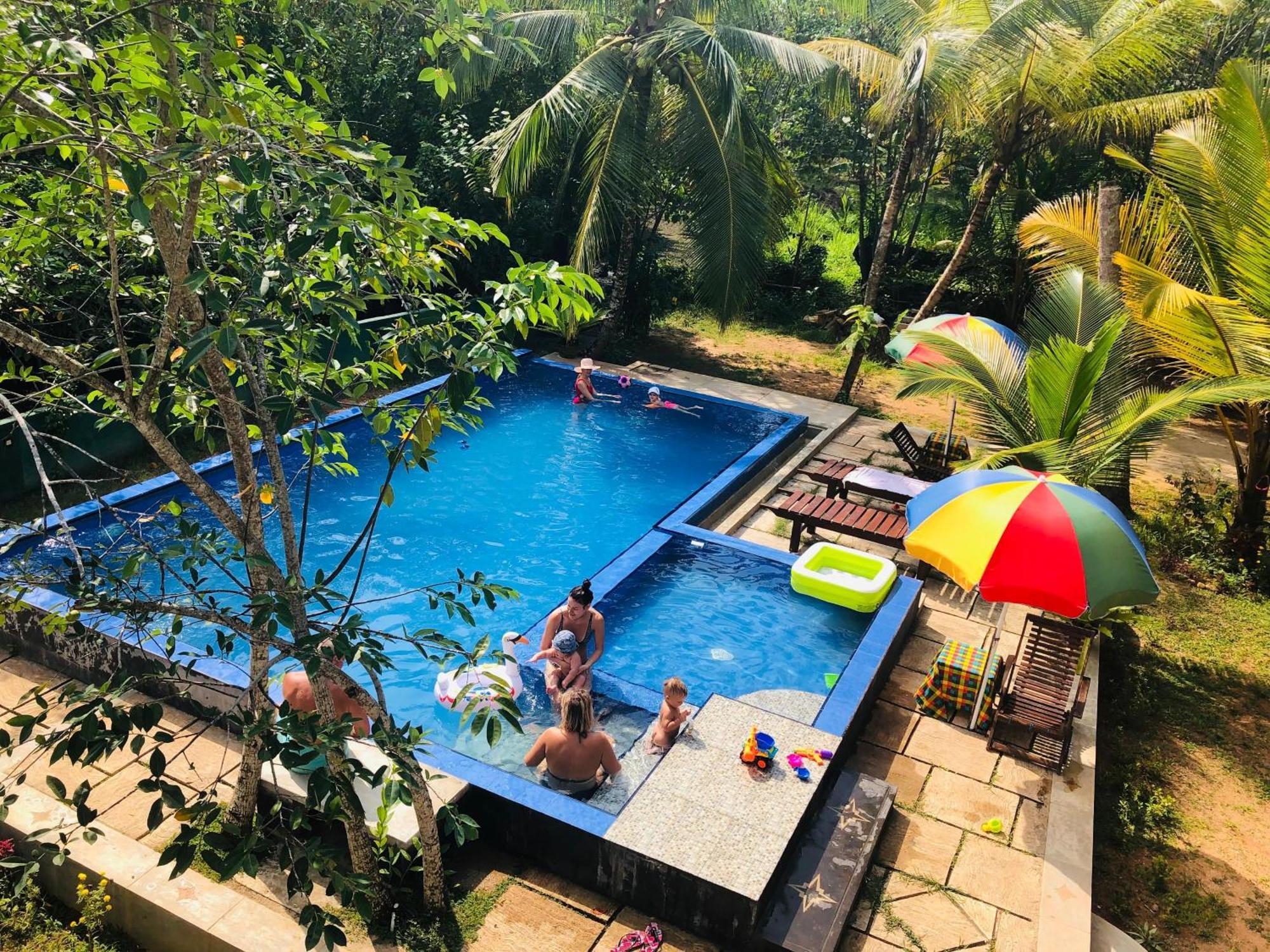 Jungle Restaurant And Villa Unawatuna Eksteriør bilde
